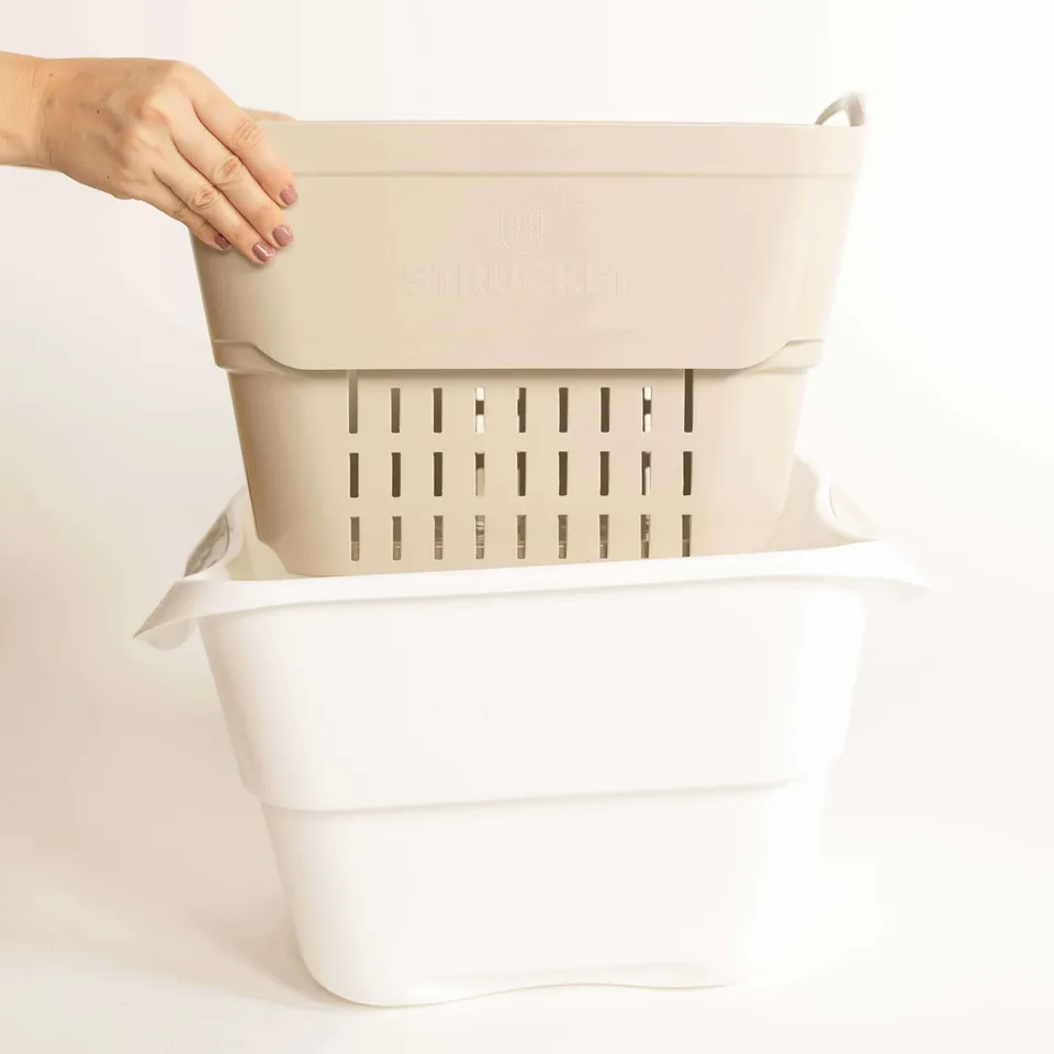 bare-and-boho-nappy-dry-pails-seau-couches-sand-strucket image 1