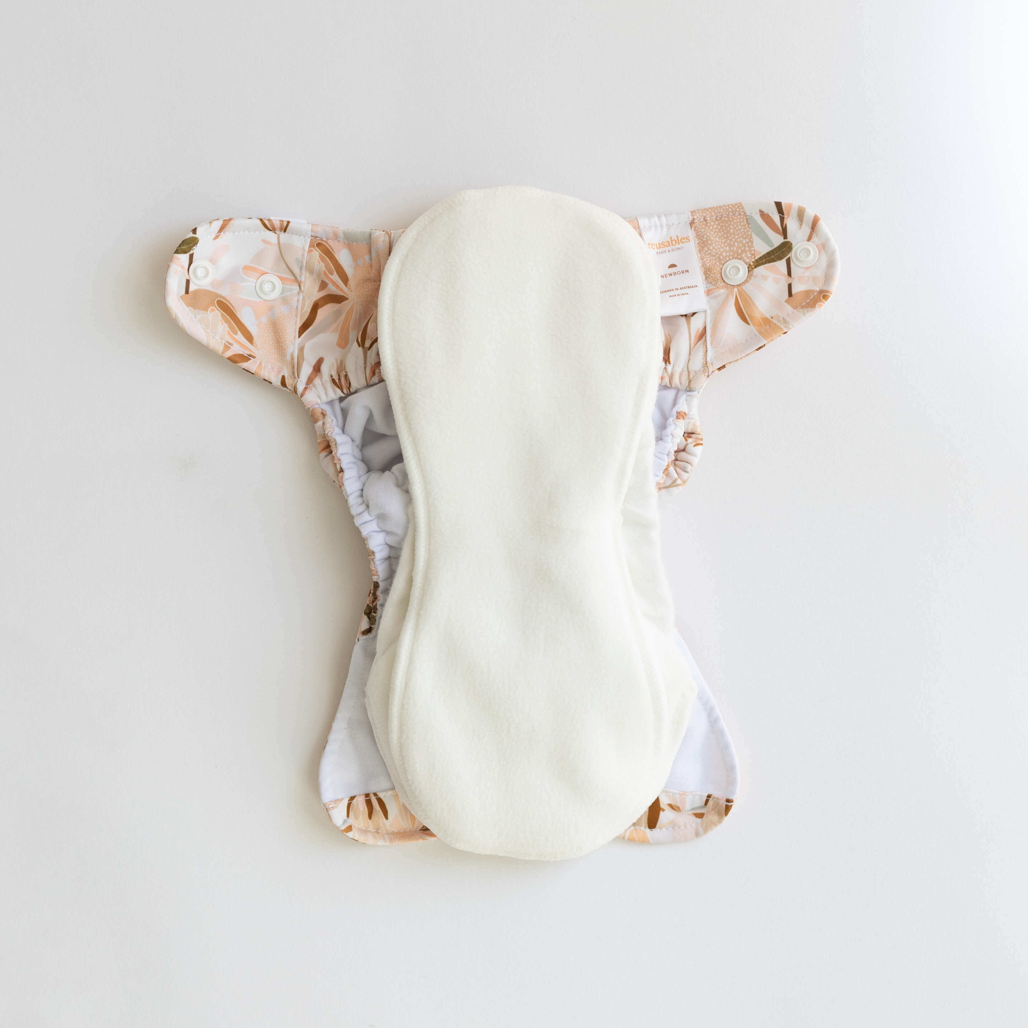 bare-and-boho-newborn-soft-cover-2-0-couche-lavable-banksia-bambou image 5